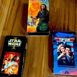 Bundle of VHS : Top Gun, Braveheart,Star Wars ,Disney